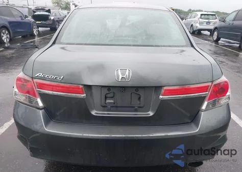 2011 Honda Accord 2.4 Lx z USA, uszkodzony, nr VIN 1HGCP2F37BA110869